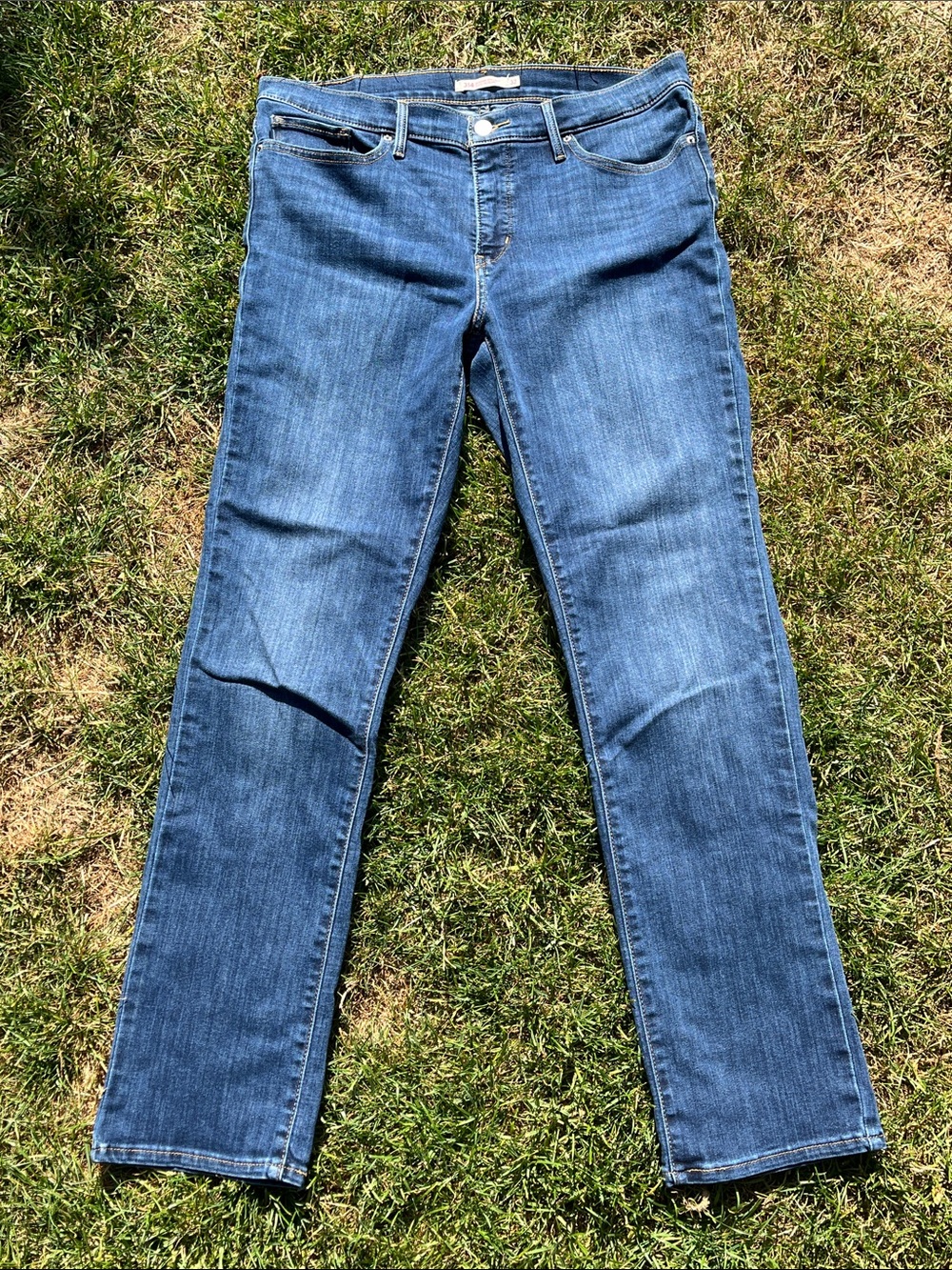 Levi’s 314 Shaping Straight